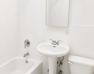 344 East 55th Street - Photo Thumbnail 4