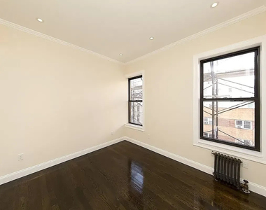 1377 Lexington Avenue - Photo Thumbnail 6