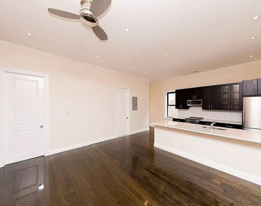 1377 Lexington Avenue - Photo Thumbnail 5
