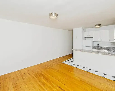 342 East 55th Street - Photo Thumbnail 2