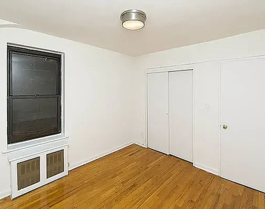 342 East 55th Street - Photo Thumbnail 3