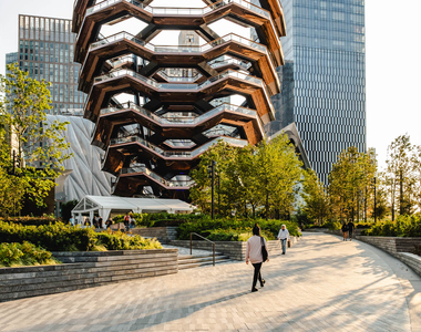431 W 37th Street - Photo Thumbnail 30