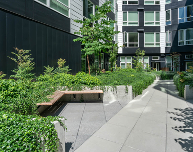 1401 East Madison Street - Photo Thumbnail 33
