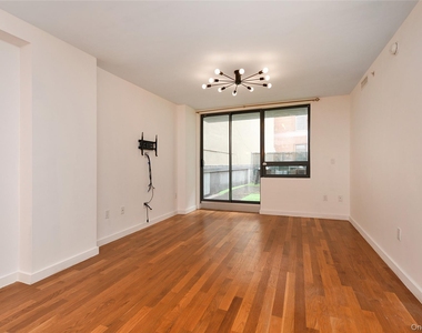 10620 70th Avenue - Photo Thumbnail 2