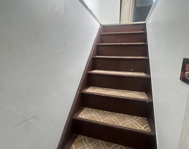 65 Horton Avenue - Photo Thumbnail 11