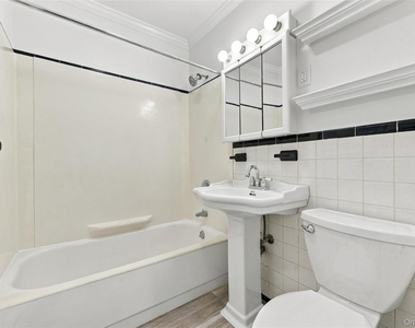 125 Fire Island Avenue - Photo Thumbnail 8