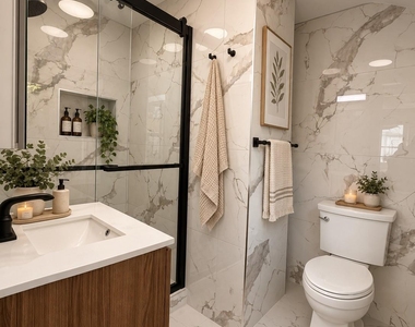 37 Kings Point Road - Photo Thumbnail 7