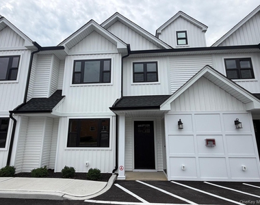 161 Union Avenue - Photo Thumbnail 14