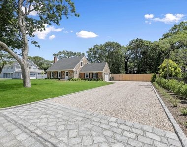 16 Pin Oak Lane - Photo Thumbnail 32