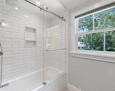 16 Pin Oak Lane - Photo Thumbnail 25