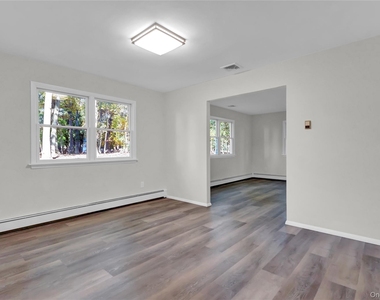 7 Canterbury Court - Photo Thumbnail 17