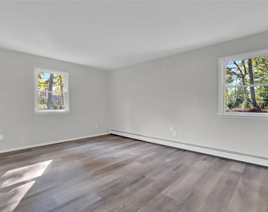 7 Canterbury Court - Photo Thumbnail 36