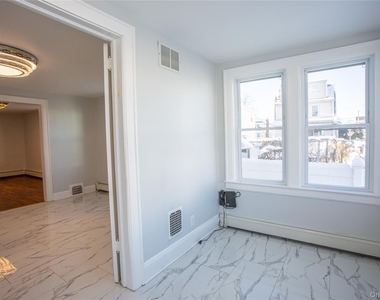 1261 Waverly Street - Photo Thumbnail 1