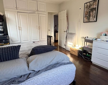 102-36 64 Avenue - Photo Thumbnail 7