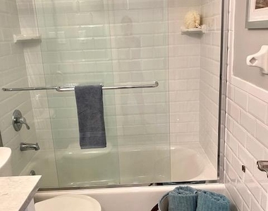28 Williams Boulevard - Photo Thumbnail 9