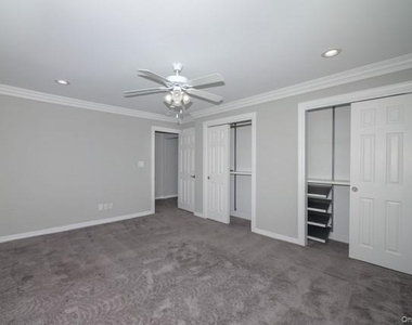 15 Williams Boulevard - Photo Thumbnail 6