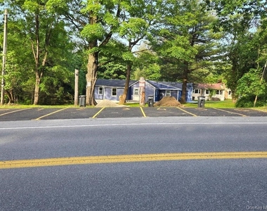 3074 Lexington Avenue - Photo Thumbnail 18