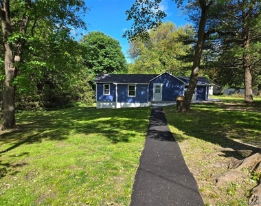 3074 Lexington Avenue - Photo Thumbnail 3