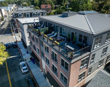 66 Main Street - Photo Thumbnail 14