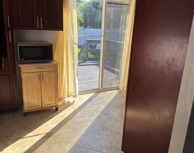 26 Circle Drive - Photo Thumbnail 6