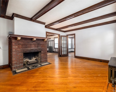 65 Lenox Avenue - Photo Thumbnail 3