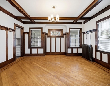 65 Lenox Avenue - Photo Thumbnail 5