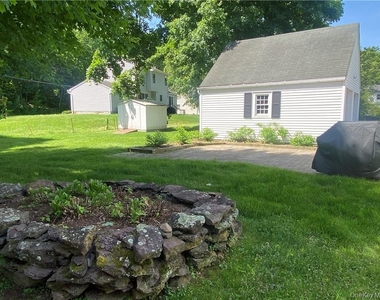17 Harriman Avenue - Photo Thumbnail 22