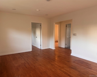 36 Congers Road - Photo Thumbnail 8