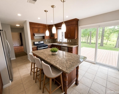 109 Pomona Road - Photo Thumbnail 7