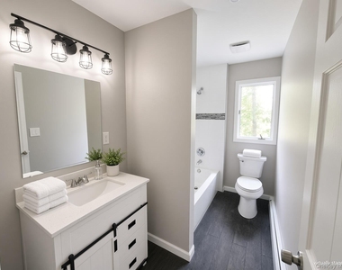 109 Pomona Road - Photo Thumbnail 26