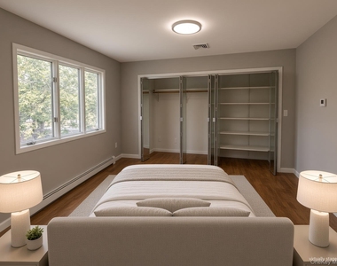 109 Pomona Road - Photo Thumbnail 11