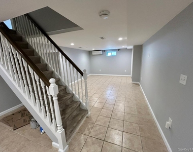 67 Emerson Avenue - Photo Thumbnail 11