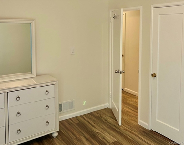 67 Emerson Avenue - Photo Thumbnail 9