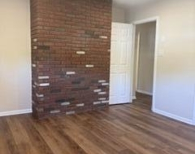 327 Rowland Street - Photo Thumbnail 22