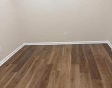 327 Rowland Street - Photo Thumbnail 11