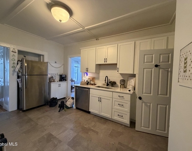 17 Granite Street - Photo Thumbnail 9