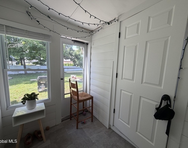 17 Granite Street - Photo Thumbnail 12