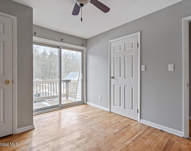 455 Maple Avenue - Photo Thumbnail 1