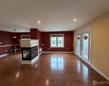 247 River Road - Photo Thumbnail 9