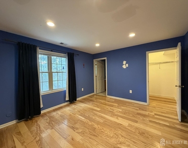 247 River Road - Photo Thumbnail 4