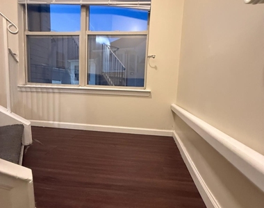 730 Harbortown Boulevard - Photo Thumbnail 15