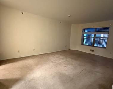 730 Harbortown Boulevard - Photo Thumbnail 18