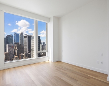15 E 30th Street - Photo Thumbnail 7