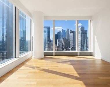 15 E 30th Street - Photo Thumbnail 2