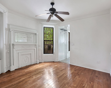 51 Irving Place - Photo Thumbnail 1