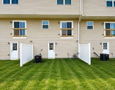 55 55 Snickers Court - Photo Thumbnail 14