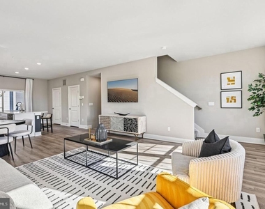 656 Arden Court - Photo Thumbnail 38