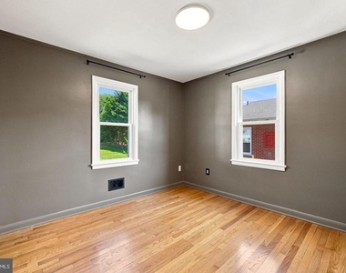 805 Pennsylvania Avenue - Photo Thumbnail 36