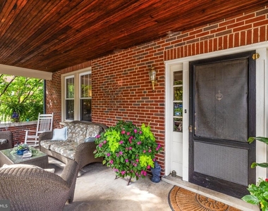 420 W Cork Street - Photo Thumbnail 5