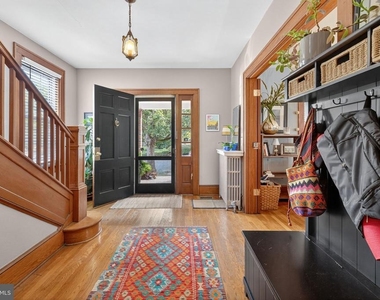 420 W Cork Street - Photo Thumbnail 16